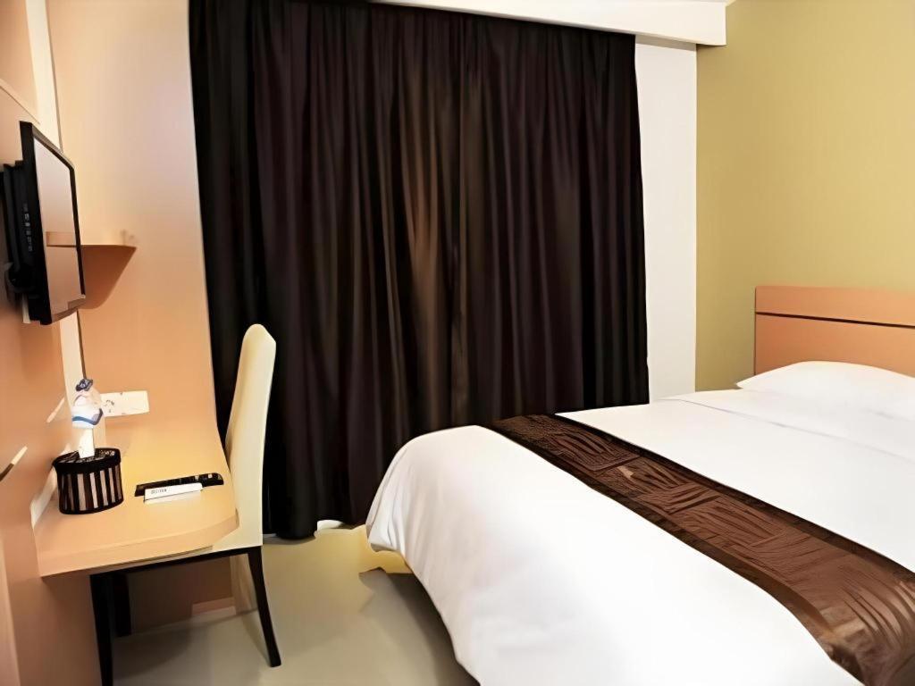Guest House Nozz Семаранг Екстериор снимка